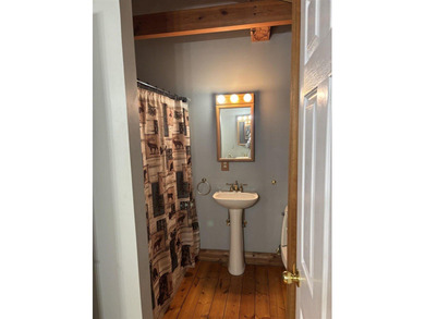 If you're looking for your own Little Gatlinburg, here it is! - photo 22
