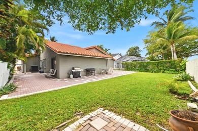 Welcome to Coquina Lakes! This well-maintained 1-story home - photo 32