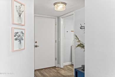 Limited-Time Financing Incentive! Qualified buyers may receive a - photo 34