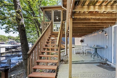Newer HVAC, roof and gutters, water heater, and appliances - photo 38