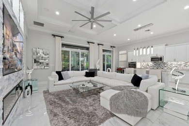 Welcome to your dream home! Nestled in the nicest Port St. Lucie - photo 13
