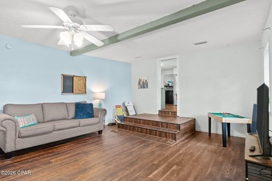 Welcome to this timeless Florida cottage nestled in the heart of - photo 22