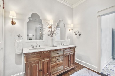 This fully licensed Johns Island Bed and Breakfast complex is