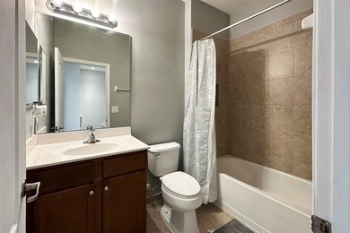 Welcome to this charming 4-bedroom, 2.5-bathroom townhouse - photo 29