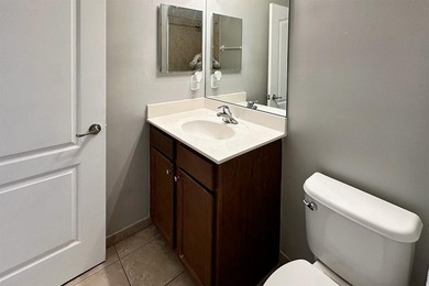 Welcome to this charming 4-bedroom, 2.5-bathroom townhouse - photo 30