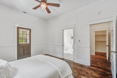 This fully licensed Johns Island Bed and Breakfast complex is