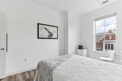 Your own private Lakeside Retreat is here! This corner unit at - photo 8