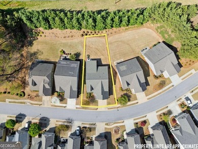 Extensively renovated in the past year with a new roof - photo 45