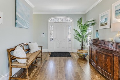 Set within the sought-after Turtle Creek neighborhood on Oak - photo 7