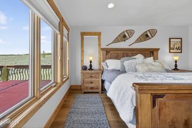 270 degrees panoramic views, 1.34 private acres, and a layout - photo 19
