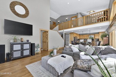 270 degrees panoramic views, 1.34 private acres, and a layout - photo 24