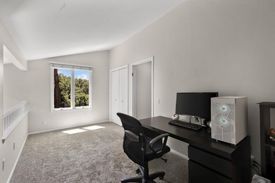Light, bright & spacious 2BR/1.5BA condo in desirable Woodridge - photo 27