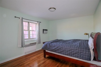 Sun-Drenched Corner Garden Unit On The First Floor. Step into - photo 10