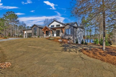 Lake Home For Sale in White Plains, Georgia