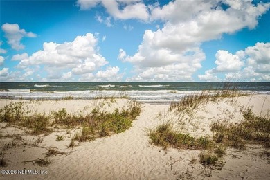 OCEANFRONT LIVING REFINED in this beautifully maintained - photo 33