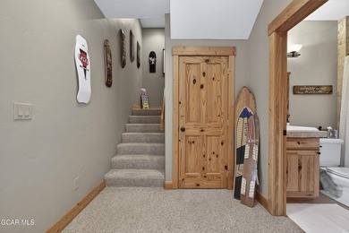 270 degrees panoramic views, 1.34 private acres, and a layout - photo 39