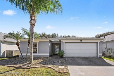 MOTIVATED SELLERS! Welcome home to this beautifully maintained - photo 1