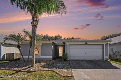 MOTIVATED SELLERS! Welcome home to this beautifully maintained - photo 2