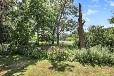 Light, bright & spacious 2BR/1.5BA condo in desirable Woodridge - photo 43