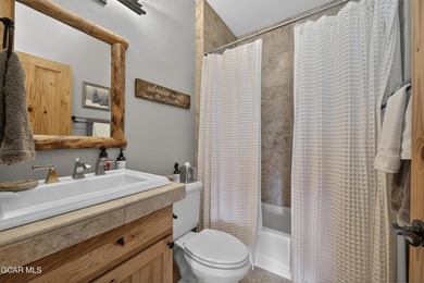 270 degrees panoramic views, 1.34 private acres, and a layout - photo 47