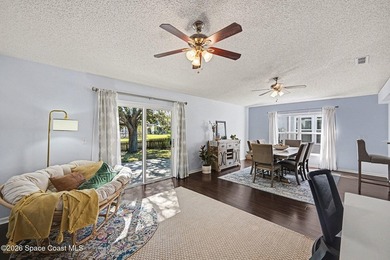 MOTIVATED SELLERS! Welcome home to this beautifully maintained - photo 8
