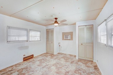 Welcome to this charming and affordable 1-bedroom, 1-bathroom - photo 10
