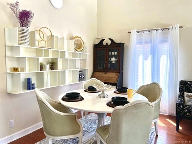 Picture Perfect Location with Spacious Living. This Spacious - photo 5