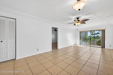 You have just found your new home in a quiet beachside location - photo 10