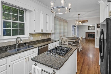 Welcome to 207 Williamstown Way, a beautifully maintained home - photo 12