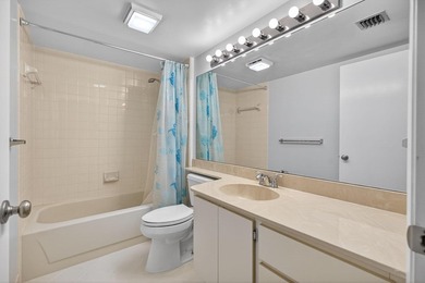 CHARMING AND SPACIOUS 2/2 PENTHOUSE UNIT WITH 2 OPEN BALCONIES - photo 17
