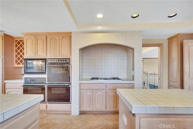 Welcome to an exceptional value opportunity in the prestigious - photo 26