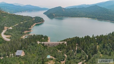 Palisades Reservoir Lot For Sale in Irwin Idaho