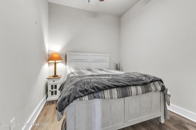 Waterfront in StillWaters | 6BR/3.5BA | Two Living Areas + Bonus - photo 33