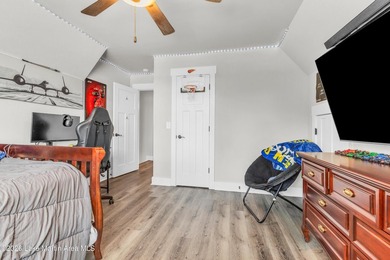 Waterfront in StillWaters | 6BR/3.5BA | Two Living Areas + Bonus - photo 40