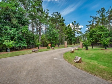 Don't miss the opportunity to purchase this incredible 37-acre - photo 2
