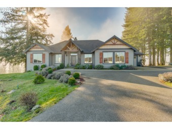 Columbia River - Cowlitz County Home For Sale in Woodland Washington