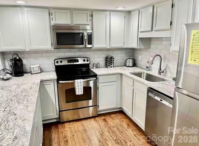 GREAT RENTAL HISTORY on this recently renovated townhome with a - photo 15