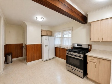 Welcome home to this 19th ward charmer. All the warmth of - photo 20