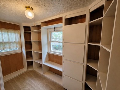 Welcome home to this 19th ward charmer. All the warmth of - photo 22