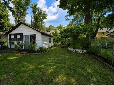 Welcome home to this 19th ward charmer. All the warmth of - photo 32