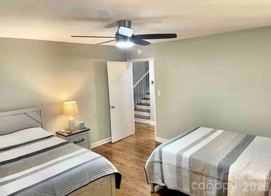 GREAT RENTAL HISTORY on this recently renovated townhome with a - photo 32