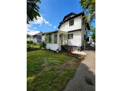 Welcome home to this 19th ward charmer. All the warmth of - photo 34