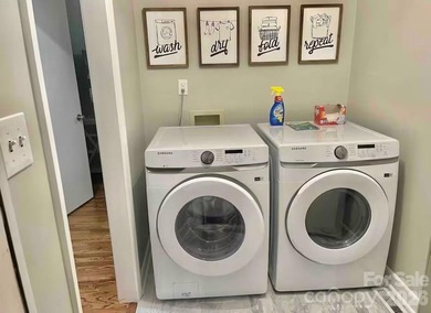 GREAT RENTAL HISTORY on this recently renovated townhome with a - photo 34