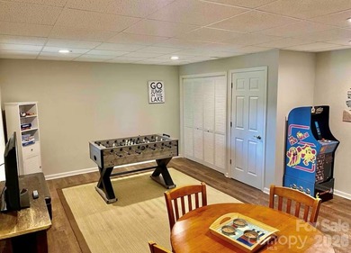 GREAT RENTAL HISTORY on this recently renovated townhome with a - photo 36