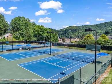 GREAT RENTAL HISTORY on this recently renovated townhome with a - photo 43