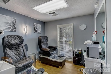 GREAT RENTAL HISTORY on this recently renovated townhome with a - photo 46