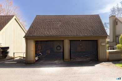Welcome to easy, elevated living in Heritage Village-one of - photo 4