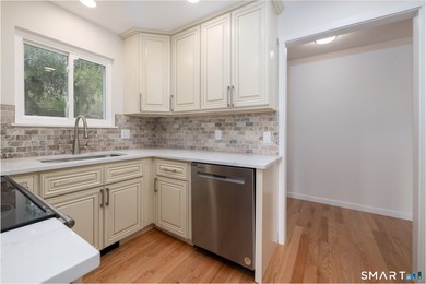 Welcome to easy, elevated living in Heritage Village-one of - photo 6