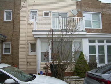 A LITTLE TLC NEEDED BUT MOVE IN CONDITION RECENTLY UPDATED - photo 21