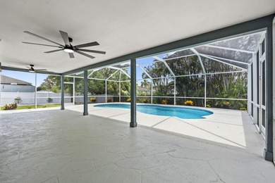 Welcome to this stunning, fully renovated 4-bedroom, 2-bath - photo 39